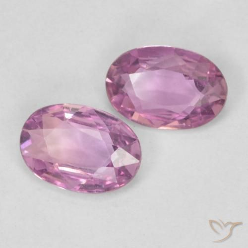 Shop natural 0.78ct Rose pourpre royal très clair Saphir gems, ovale, from Tanzanie at GemSelect. In stock, global shipping!