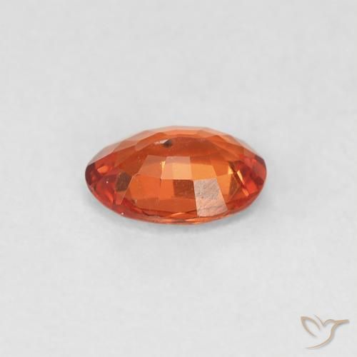 Saphir Orange moyen naturelle ovale, 0.47 ct, VVS-VS