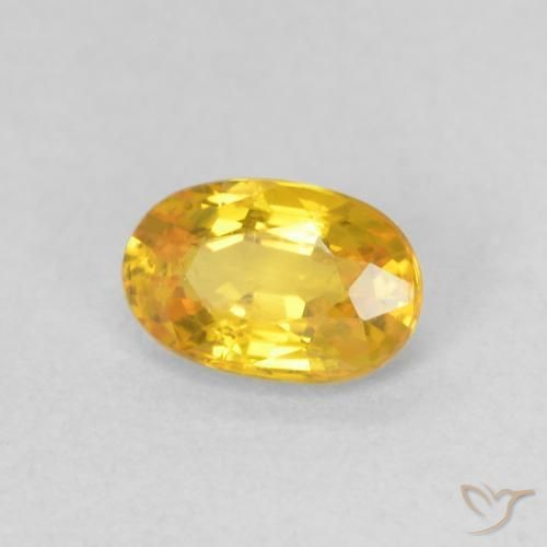 Saphir Orange doré naturelle ovale, 0.62 ct, VVS