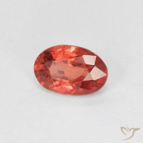 Saphir Rouge moyen naturelle ovale, 0.56 ct, VVS-VS
