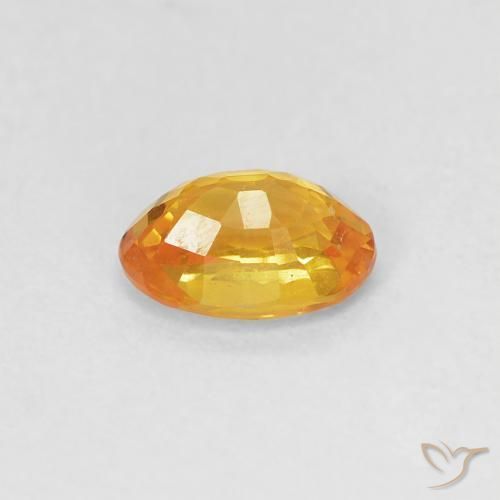 Saphir Orange-or naturelle ovale, 0.59 ct, VVS-VS