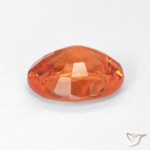 Saphir Orange feu naturelle ovale, 0.77 ct, VS