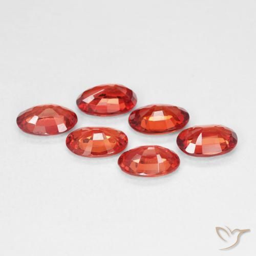 Saphir Rouge cramoisi vif naturelle ovale, 0.49 ct, VVS-VS