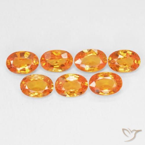 0.64ct Naturel Orange vif Saphir, ovale, VVS-VS