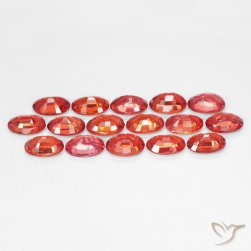 Saphir Rouge cramoisi vif naturelle ovale, 0.56 ct, VVS-VS
