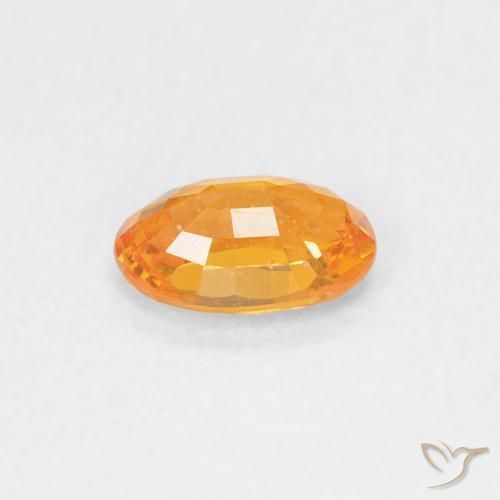 Saphir Orange intense naturelle ovale, 0.60 ct, VS
