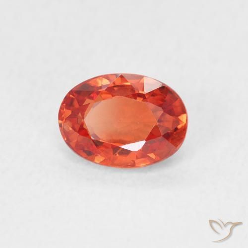 0.73ct Naturel Rouge intense Saphir, ovale, VS