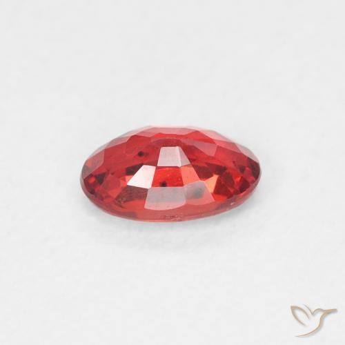 Saphir Rouge écarlate naturelle ovale, 0.54 ct, VVS-VS