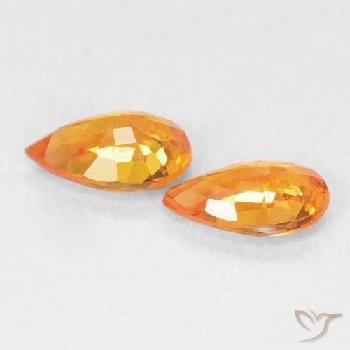Shop natural 0.90ct Orange vif Saphir gems, En forme de poire, from Tanzanie at GemSelect. In stock, global shipping!