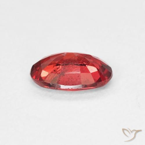 Saphir Rouge foncé naturelle ovale, 0.56 ct, SI