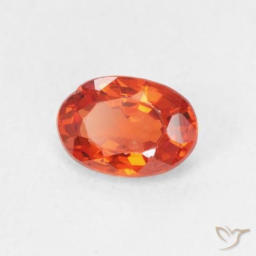 Saphir Orange chaud naturelle ovale, 0.69 ct, VS