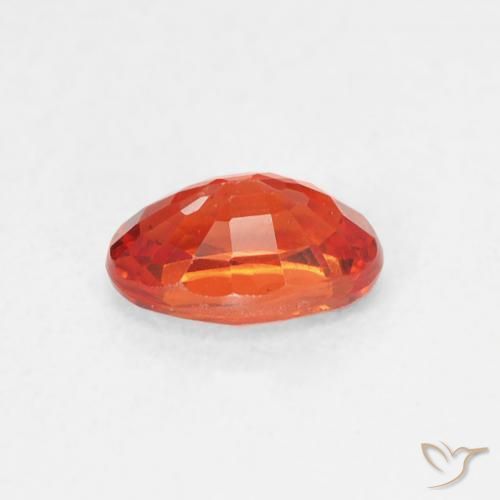 Saphir Orange moyen naturelle ovale, 0.64 ct, VS