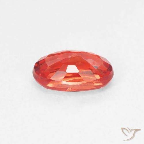 Saphir Rouge cramoisi vif naturelle ovale, 0.61 ct, VS