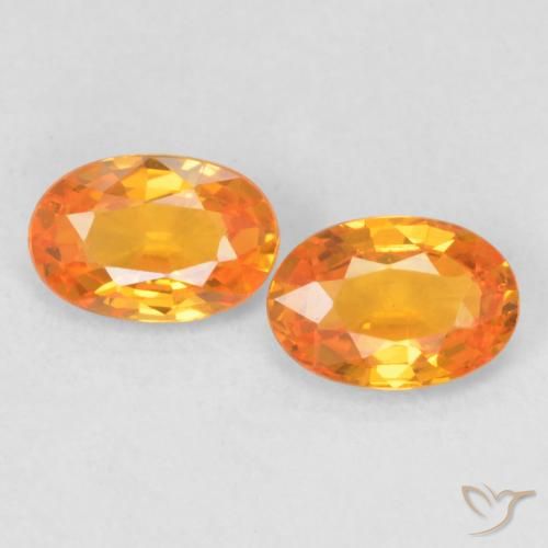 1.08ctw Naturel Orange vif Saphir, ovale, VVS