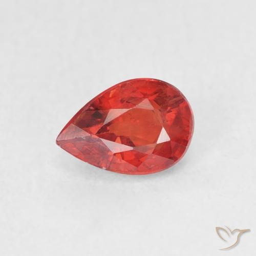 Saphir Rouge feu naturelle En forme de poire, 0.68 ct, VS
