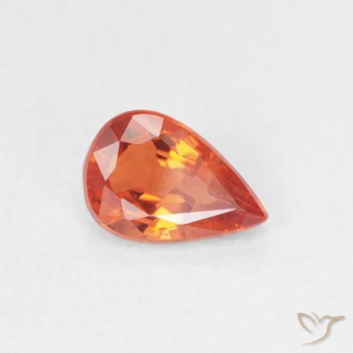 Saphir Rouge moyen naturelle En forme de poire, 0.58 ct, VS