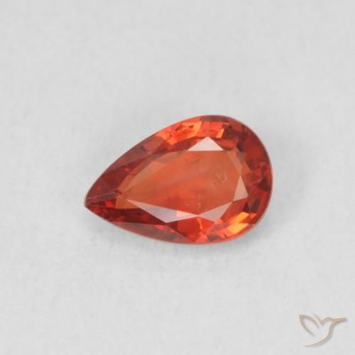 Saphir Rouge intense naturelle En forme de poire, 0.55 ct, VS