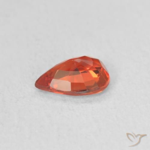 Saphir Rouge cramoisi vif naturelle En forme de poire, 0.41 ct, VS