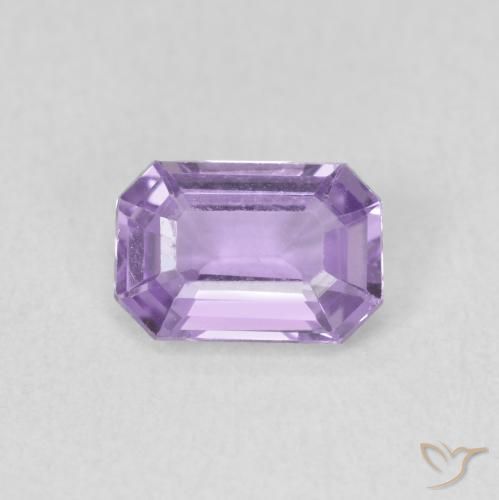 0.69ct Naturel Violet clair Saphir, Taille émeraude, VVS