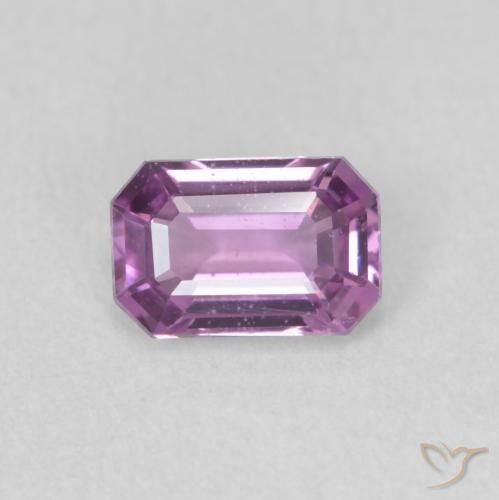0.69ct Naturel Pourpre moyen Saphir, Taille émeraude, VVS-VS