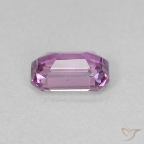 Saphir Pourpre moyen naturelle Octogone / coupe Émeraude, 0.69 ct, VVS-VS