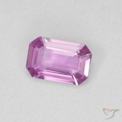 Saphir Medium Light-Purple naturelle Octogone / coupe Émeraude, 0.62 ct, VVS