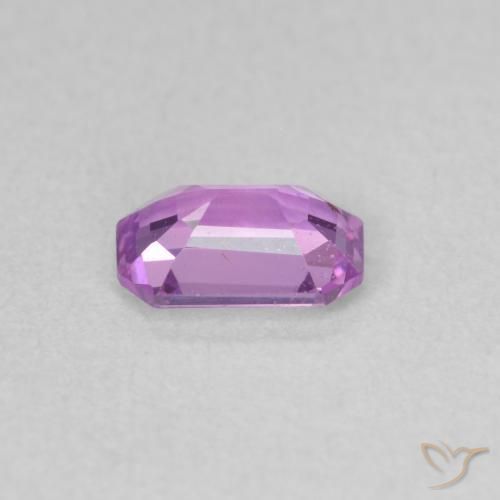 Saphir Pourpre moyen naturelle Octogone / coupe Émeraude, 0.60 ct, VVS-VS