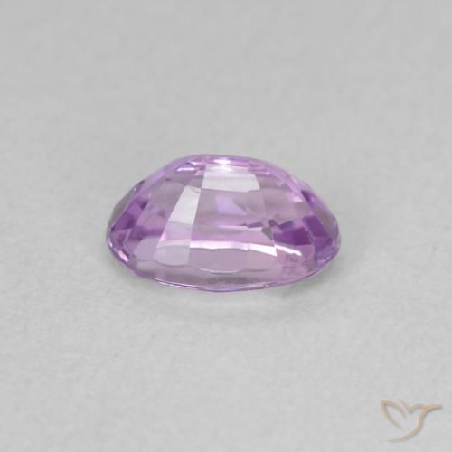 Saphir Pourpre électrique naturelle ovale, 0.76 ct, VS