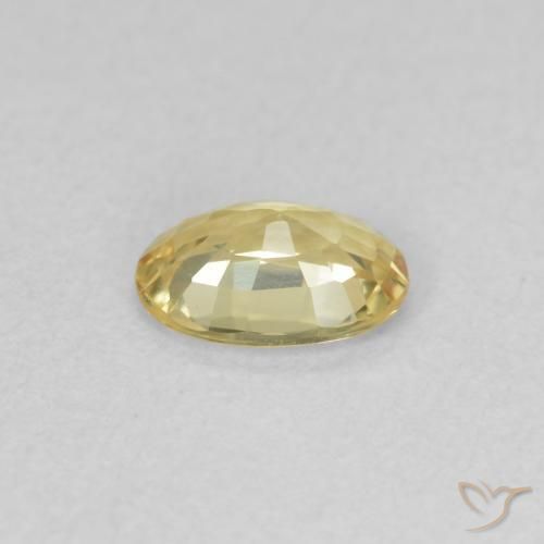 Saphir Jaune moyen naturelle ovale, 0.54 ct, VVS
