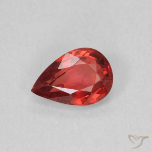 0.50ct Naturel Rouge foncé Saphir, En forme de poire, VVS