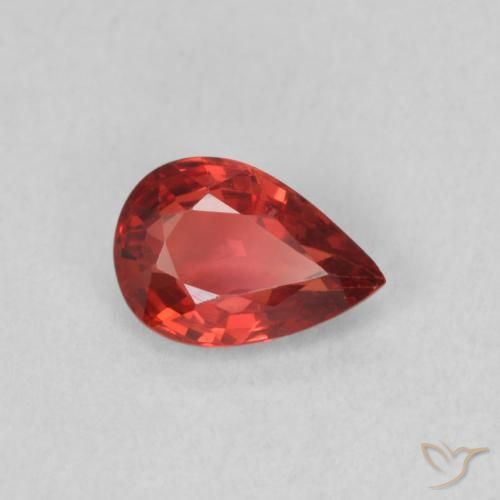 Saphir Rouge foncé naturelle En forme de poire, 0.50 ct, VVS
