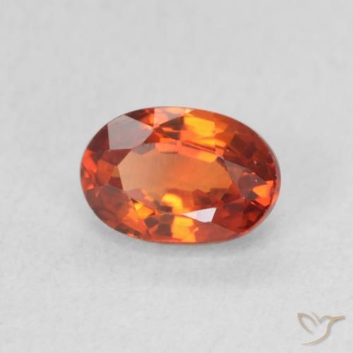 Saphir Orange rougeâtre naturelle ovale, 0.78 ct, VVS