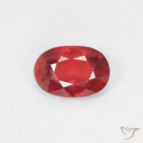 0.61ct Naturel Rouge moyen Saphir, ovale, VS