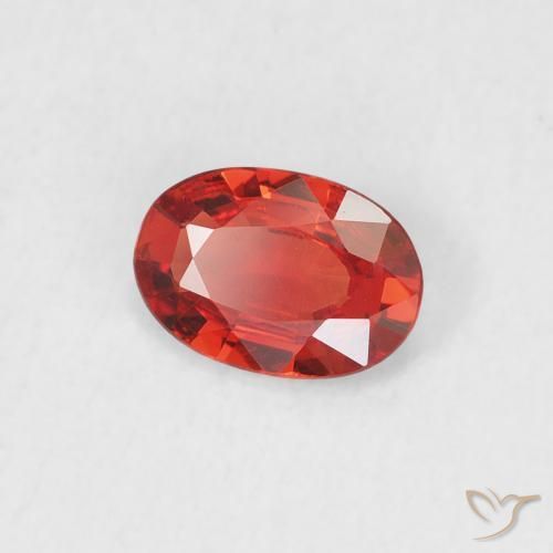Saphir Rouge vif naturelle ovale, 0.43 ct, VVS