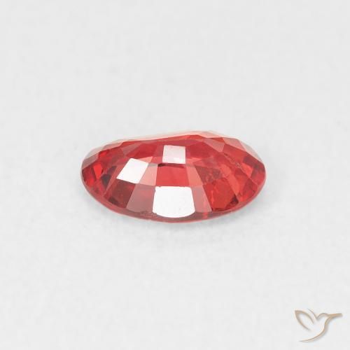 Saphir Rouge moyen naturelle ovale, 0.53 ct, VS