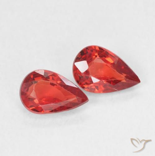 Shop natural 1.06ct Rouge feu Saphir gems, En forme de poire, from Tanzanie at GemSelect. In stock, global shipping!