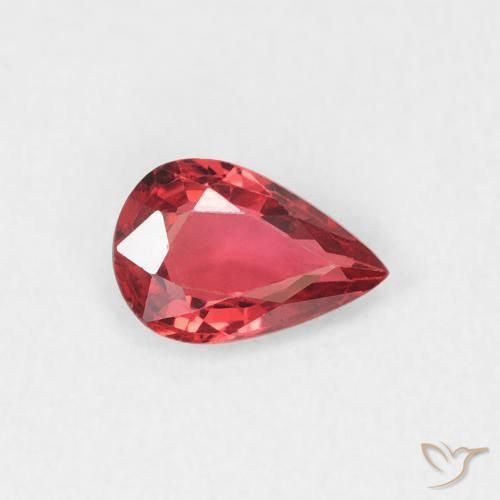 Saphir Rouge moyen naturelle En forme de poire, 0.45 ct, VVS