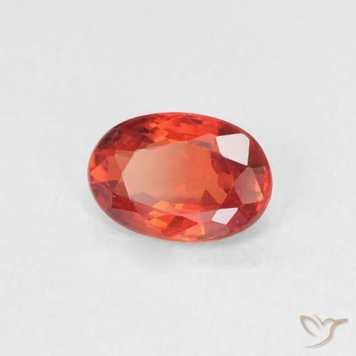 Saphir Rouge moyen naturelle ovale, 0.56 ct, VVS