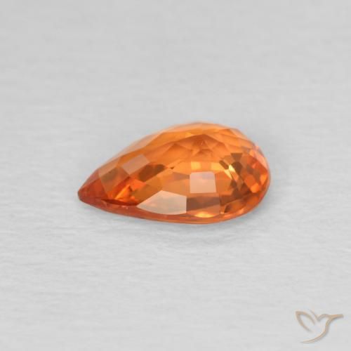 Saphir Orange vif naturelle En forme de poire, 0.69 ct, VS