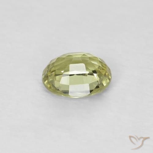Saphir Jaune verdâtre clair naturelle ovale, 0.50 ct, VVS
