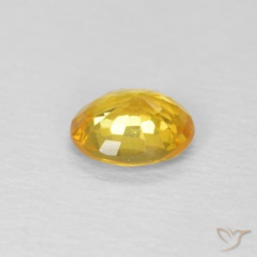 Saphir Doré moyen naturelle ovale, 0.55 ct, VVS-VS