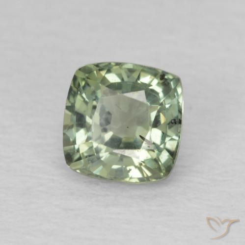 Saphir Vert clair naturelle Coussin, 0.63 ct, VS
