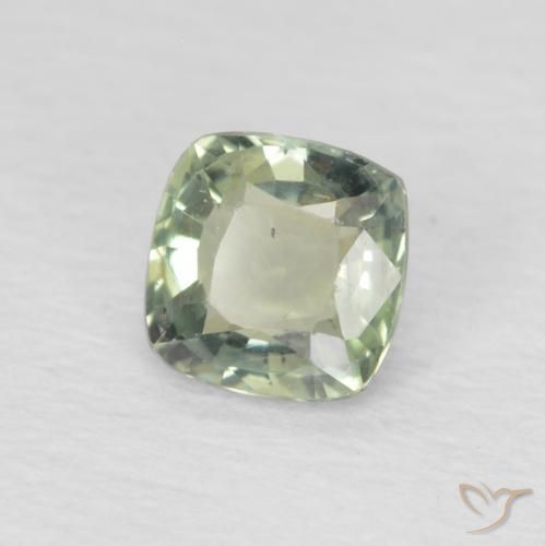 Saphir Vert sauge léger naturelle Coussin, 0.49 ct, VS