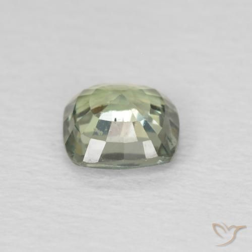 Saphir Vert sauge léger naturelle Coussin, 0.49 ct, VS