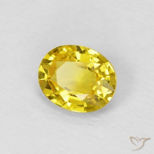 Saphir Jaune moyen naturelle ovale, 0.64 ct, VS