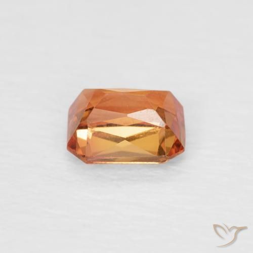 Saphir Orange feu naturelle Octogone / coupe Émeraude, 0.55 ct, VVS
