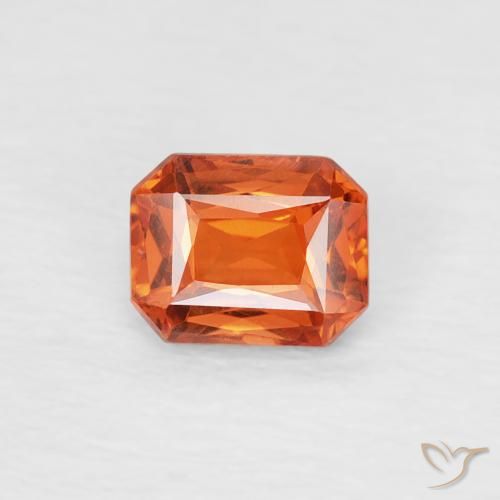 0.51ct Naturel Orange feu Saphir, Taille émeraude, VVS