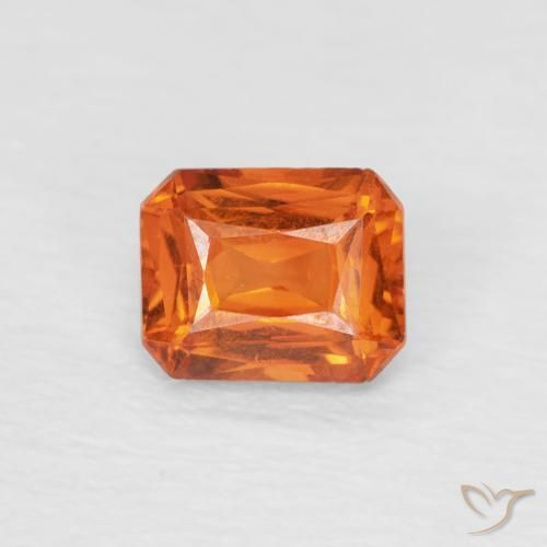 0.54ct Naturel Orange feu Saphir, Taille émeraude, VVS
