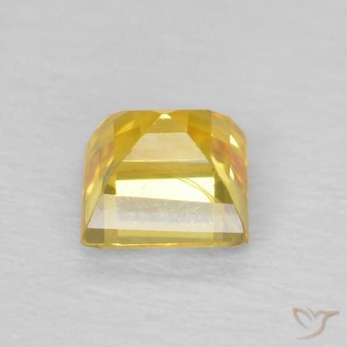 Saphir Jaune moyen naturelle Carré, 0.60 ct, VVS-VS