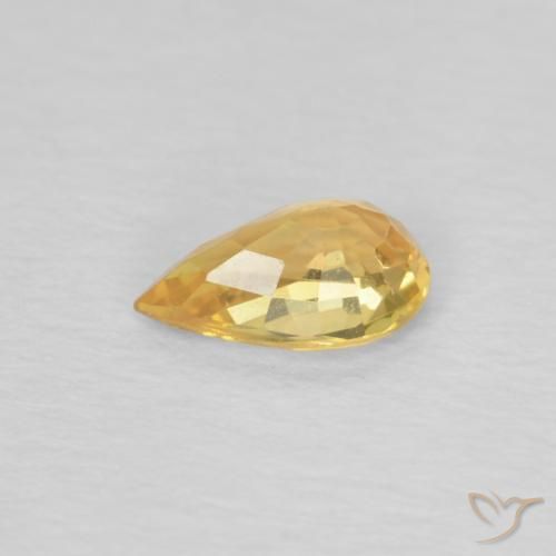 Saphir Orange-or léger naturelle En forme de poire, 0.45 ct, VVS